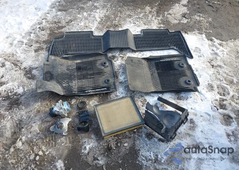 2019 Toyota Tacoma Sr5 V6 z USA, uszkodzony, nr VIN 3TMCZ5AN8KM268076